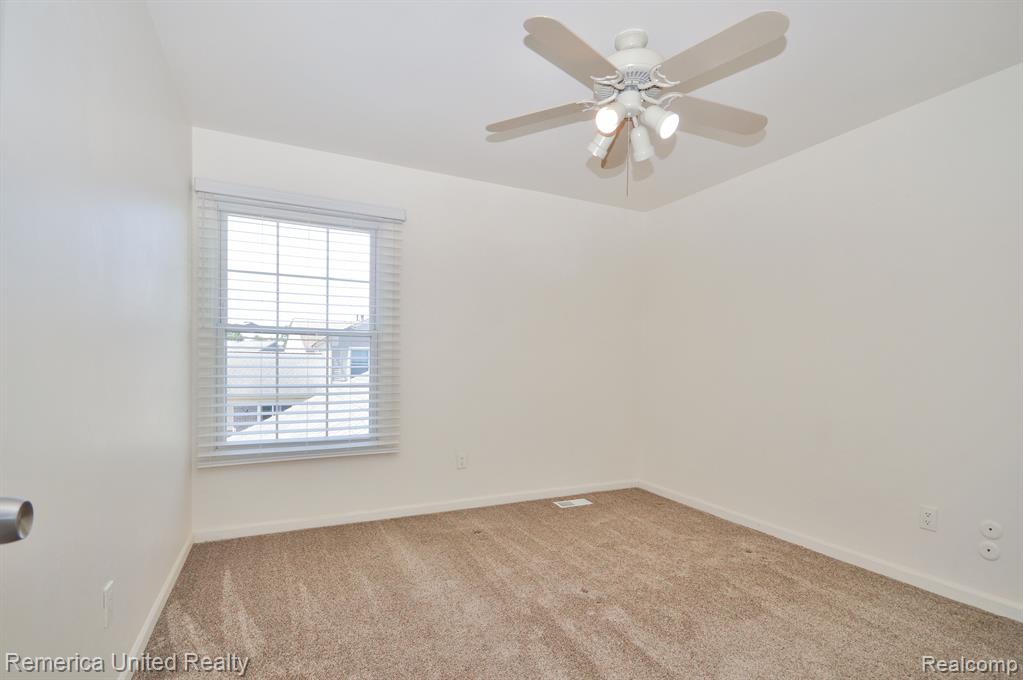 23715 Stonehenge Boulevard, Novi, MI — Photo 16