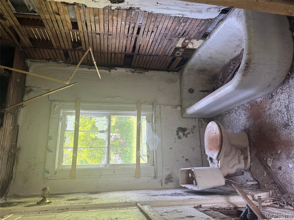 926 Navahoe Street, Detroit, MI 48215 — Photo 11