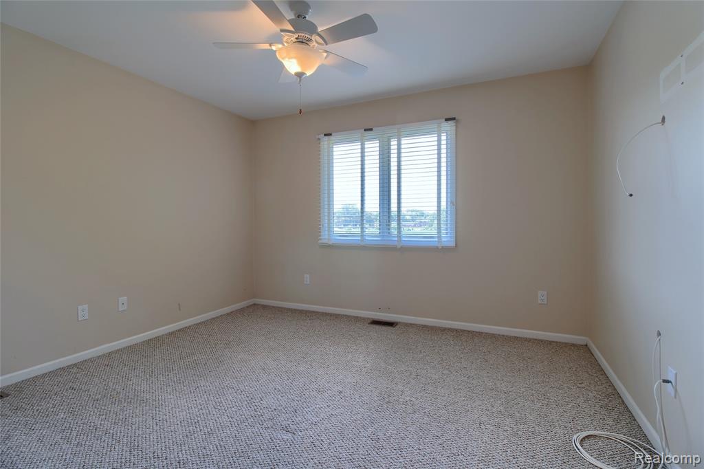 4600 Dolores Drive, Trenton, MI 48183 — Photo 31