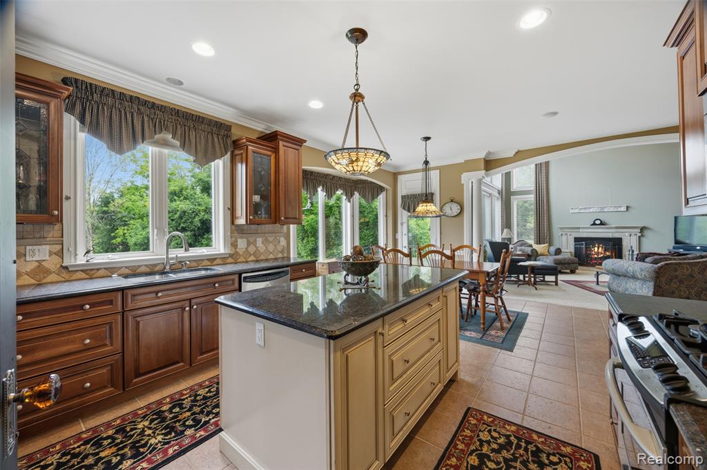 50573 Elmwood Court, Plymouth, MI 48170 — Photo 22