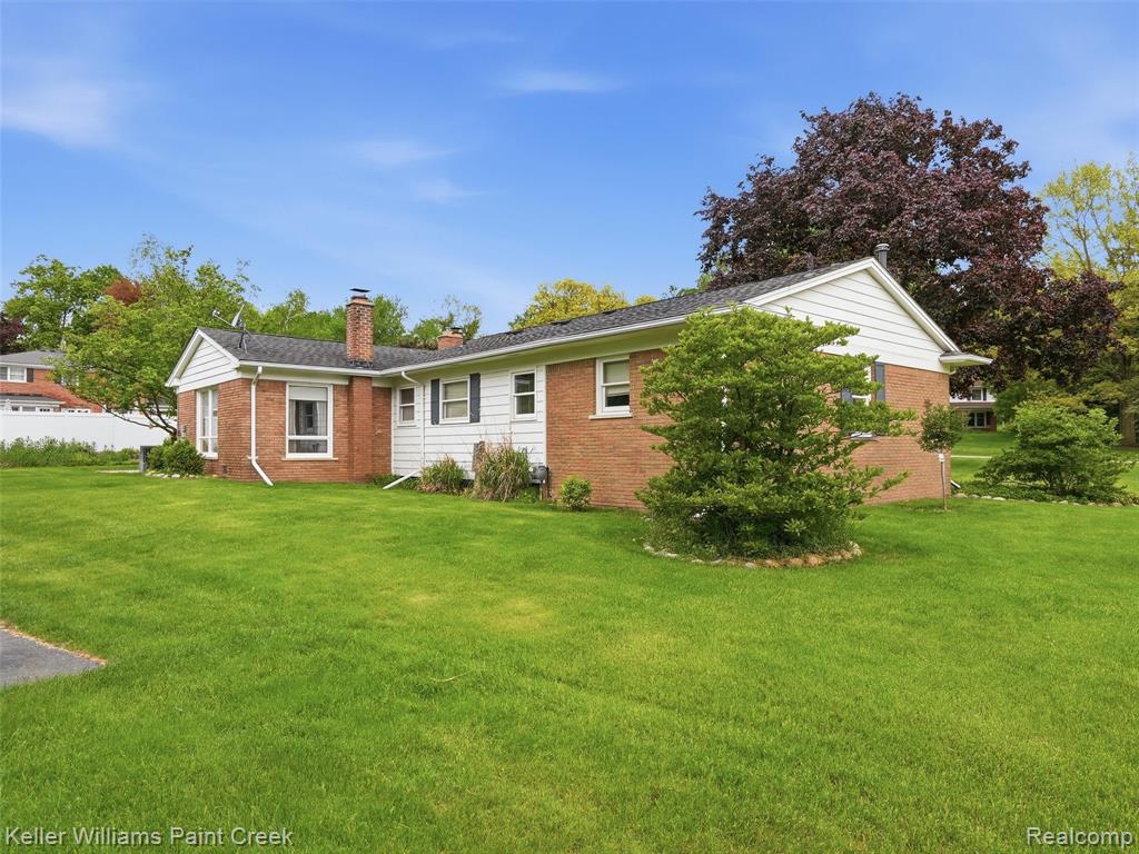 436 Broadleaf Drive, Rochester, MI 48306 — Photo 5