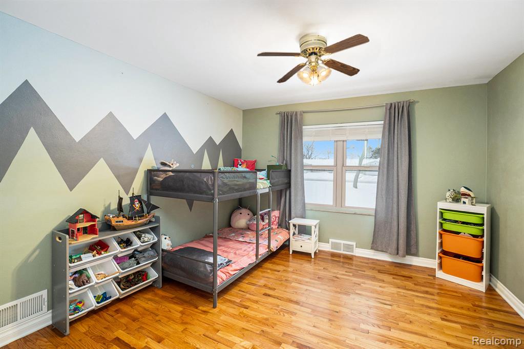 7545 Porter Road, Grand Blanc, MI 48439 — Photo 16