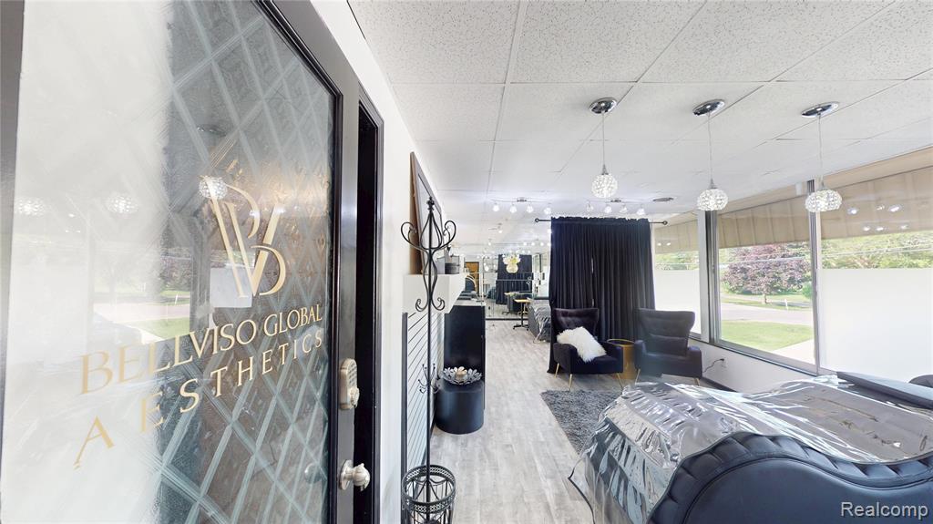 28801 Southfield Road, Lathrup Village, MI 48076 — Photo 19