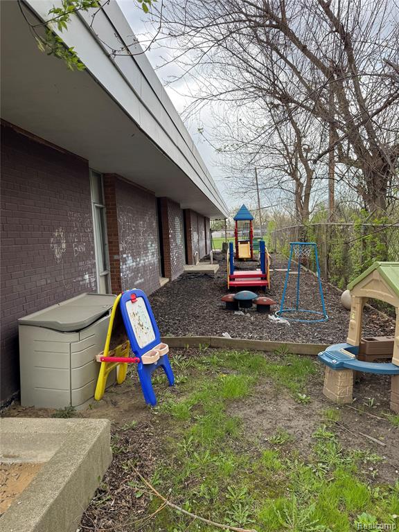 14060 Stephens Road, Warren, MI 48089 — Photo 10