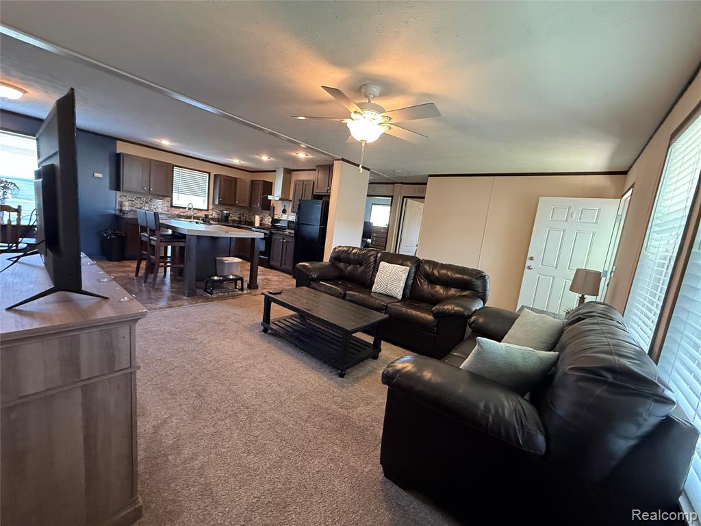 1101 Forest Lane, Columbus, MI — Photo 41