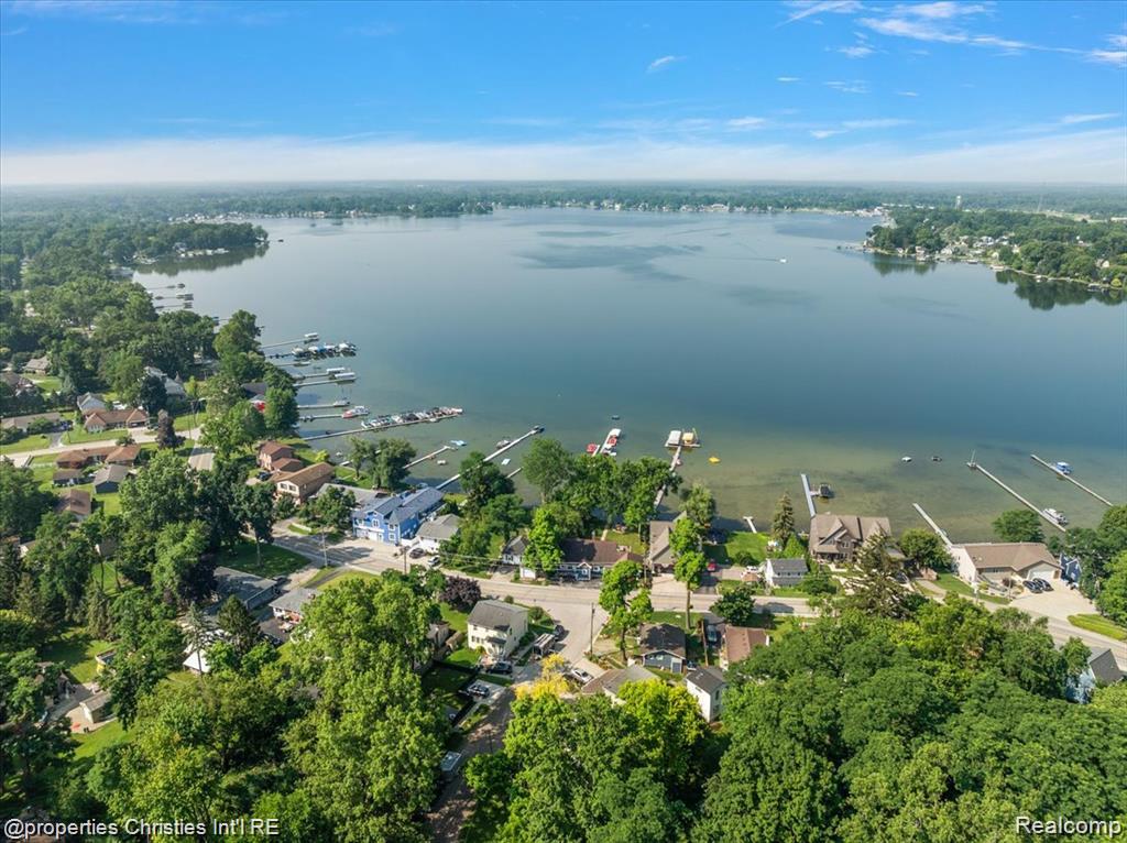 11346 E Shore Drive, Whitmore Lake, MI 48189 — Photo 57