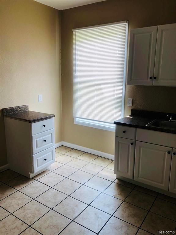 6047 HARTFORD ST, Detroit, MI 48210 — Photo 9