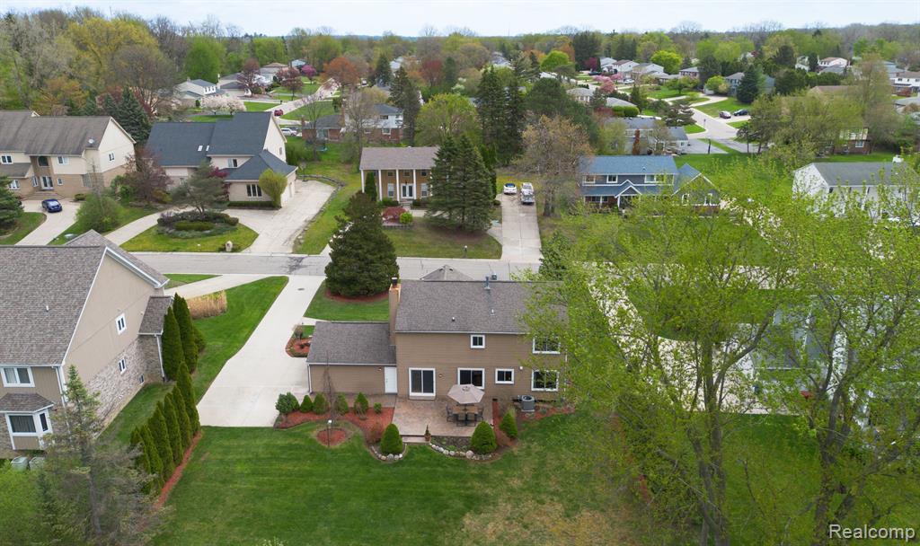 5628 WARRENSHIRE Drive, West Bloomfield, MI — Photo 15