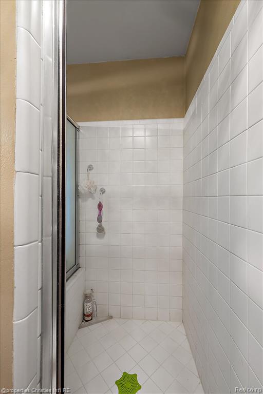 42683 Wimbleton Way, Novi, MI — Photo 28