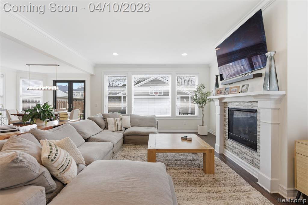 911 Wyandotte Avenue, Royal Oak, MI 48067 — Photo 12