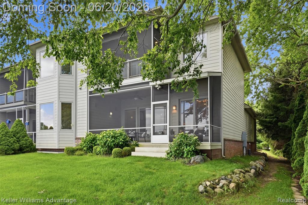 9548 Elizabeth Lake Road, White Lake, MI — Photo 54