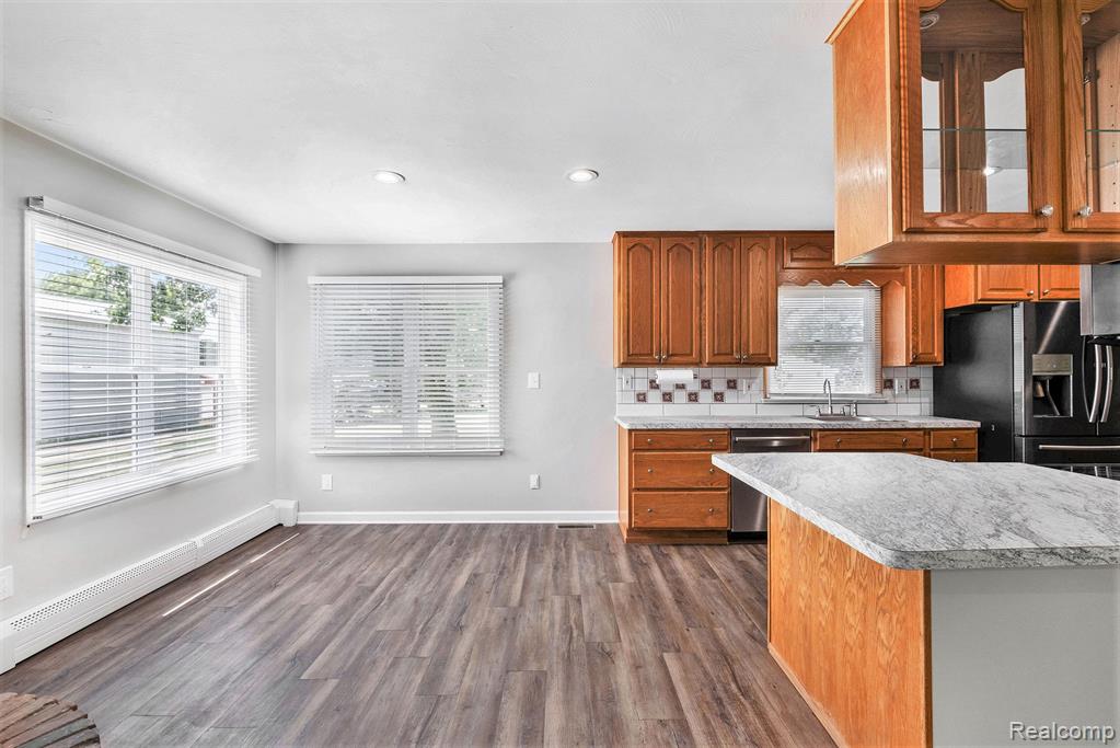 8327 Wiggins, Howell, MI 48855 — Photo 7