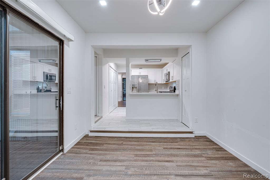 6265 Potomac Circle, West Bloomfield, MI — Photo 21
