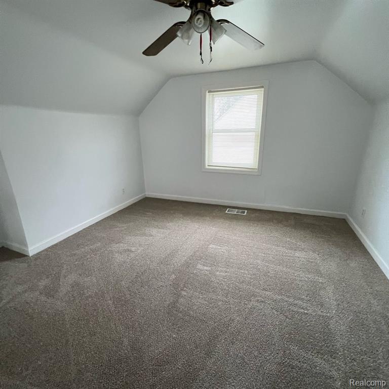 6592 ROBINSON Avenue, Allen Park, MI 48101 — Photo 15
