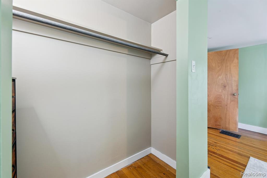 8084 Euclid, Salem, MI 48175 — Photo 21