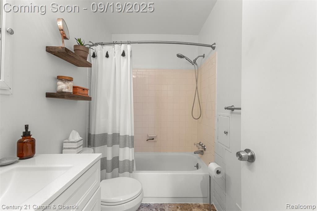 6081 S Miami Street, Ypsilanti, MI 48197 — Photo 21