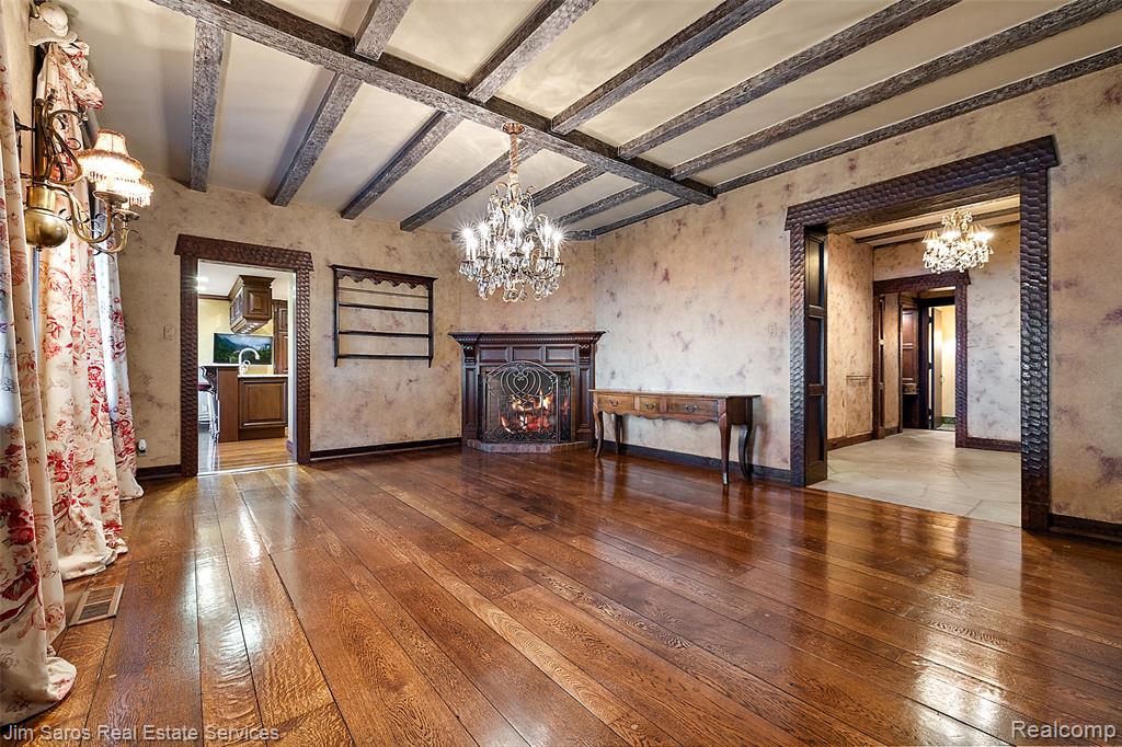 49016 Point Lakeview Street, Chesterfield, MI 48047 — Photo 24