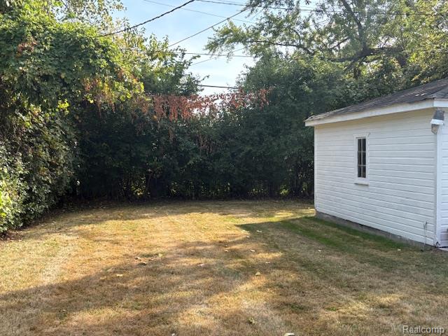 23040 Church Street, Oak Park, MI 48237 — Photo 19