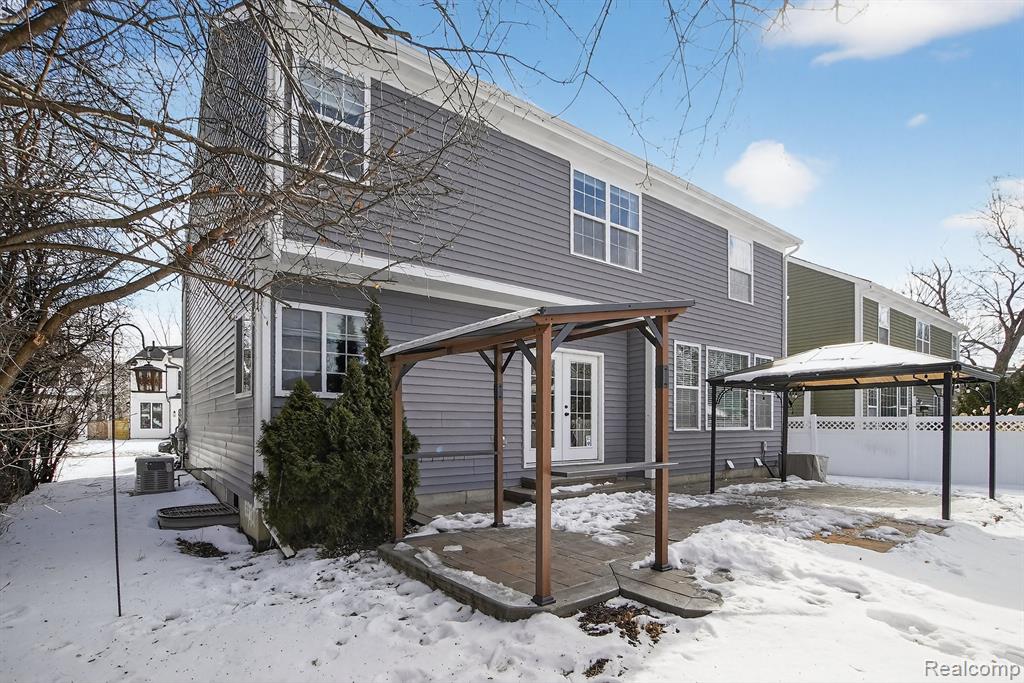 4241 Tonawanda Avenue, Royal Oak, MI 48073 — Photo 50
