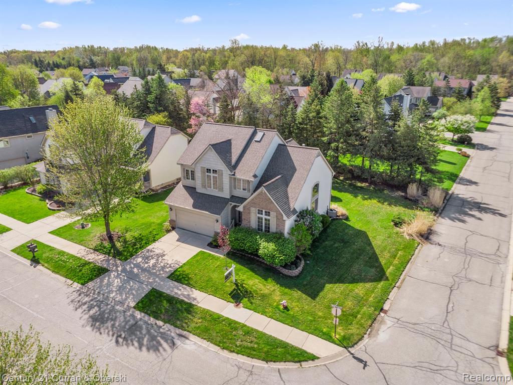 5725 VERSAILLES Avenue, Ann Arbor, MI 48103 — Photo 23