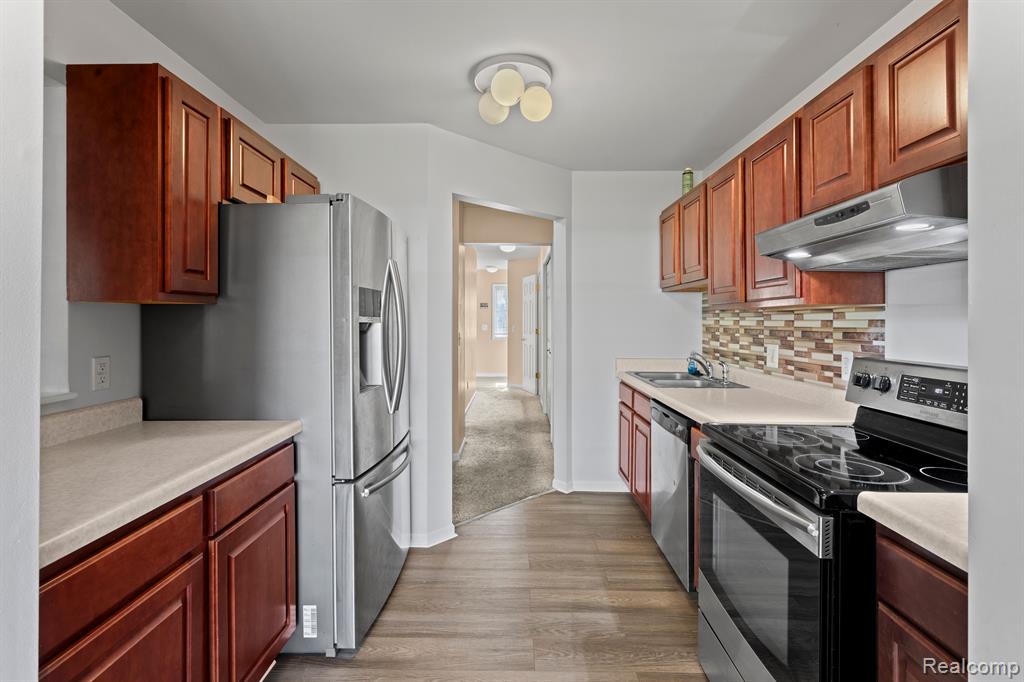 16251 TERRACE VILLAGE Drive, Taylor, MI 48180 — Photo 18