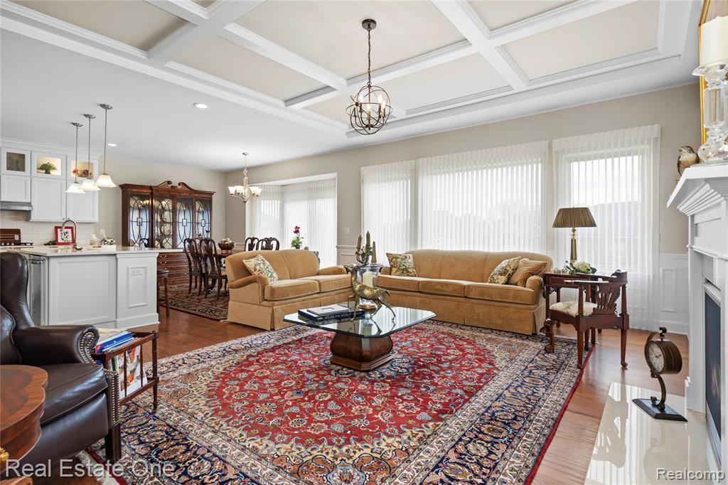 49031 Honey Tree Court Court, Northville, MI 48168 — Photo 11