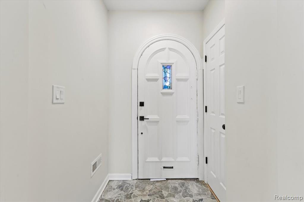 4015 Glendale Street, Detroit, MI 48238 — Photo 4