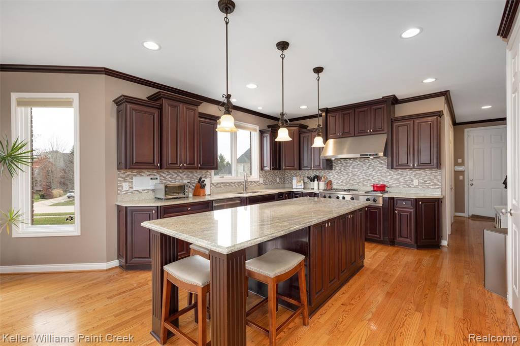 676 Majestic, Rochester Hills, MI 48306 — Photo 12
