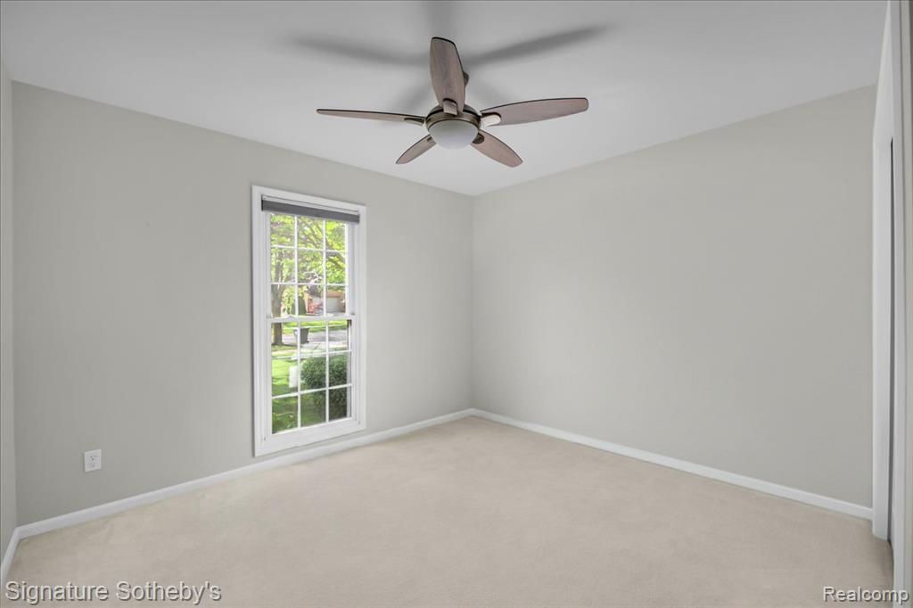 2668 Aubrey Drive, Lake Orion, MI — Photo 11
