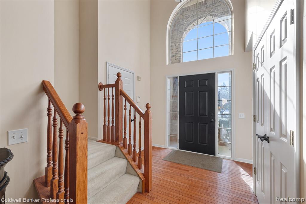 4881 Spring Meadow Drive, Clarkston, MI 48348 — Photo 6