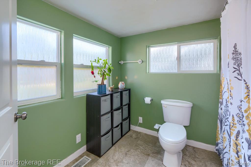 4168 N Irish Road, Davison, MI 48423 — Photo 49