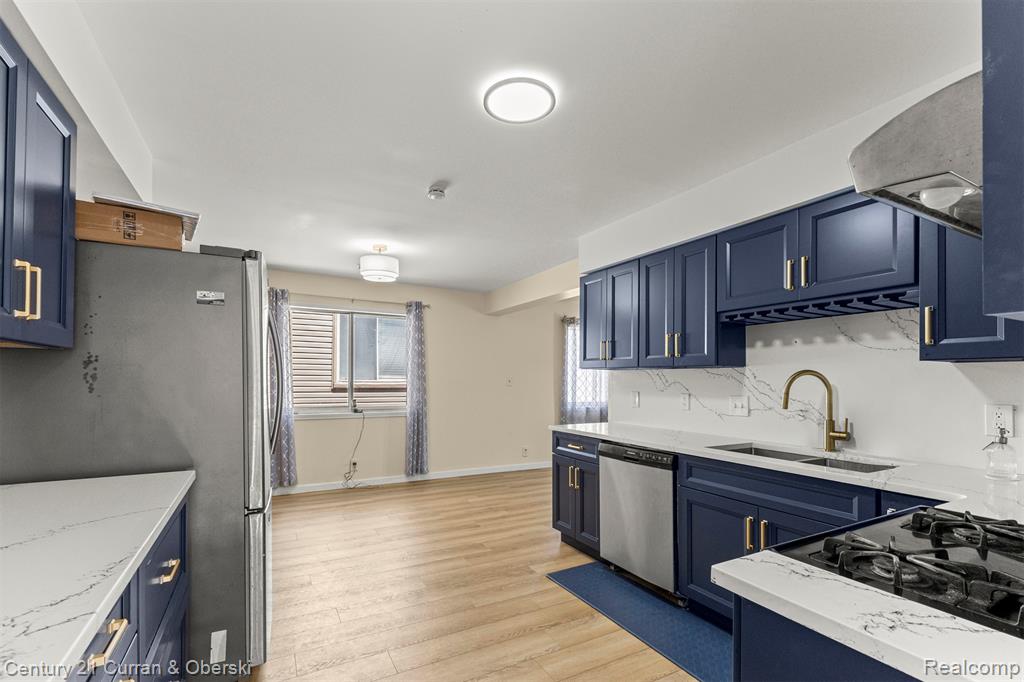 5110 Maple Street, Dearborn, MI 48126 — Photo 13