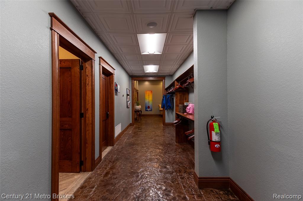 7256 E Court Street, Davison, MI 48423 — Photo 13