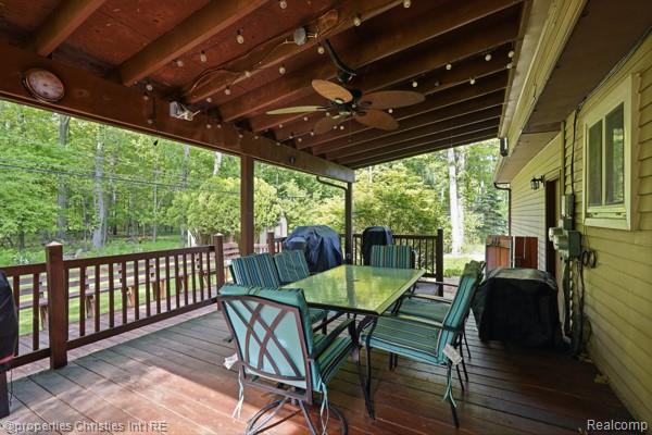 6884 Aeroview Street, West Bloomfield, MI 48324 — Photo 34