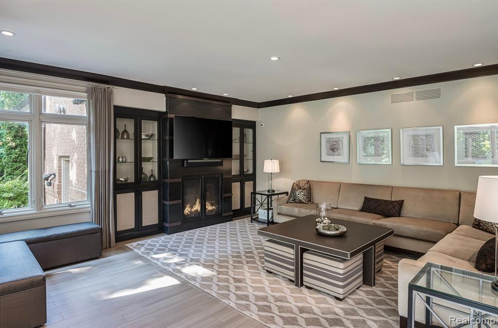 4524 STONELEIGH Road, Bloomfield Hills, MI 48302 — Photo 16