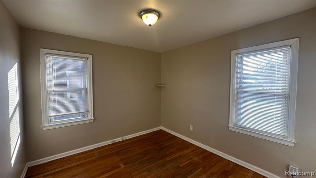 20301 Gilchrist Street, Detroit, MI 48235 — Photo 7