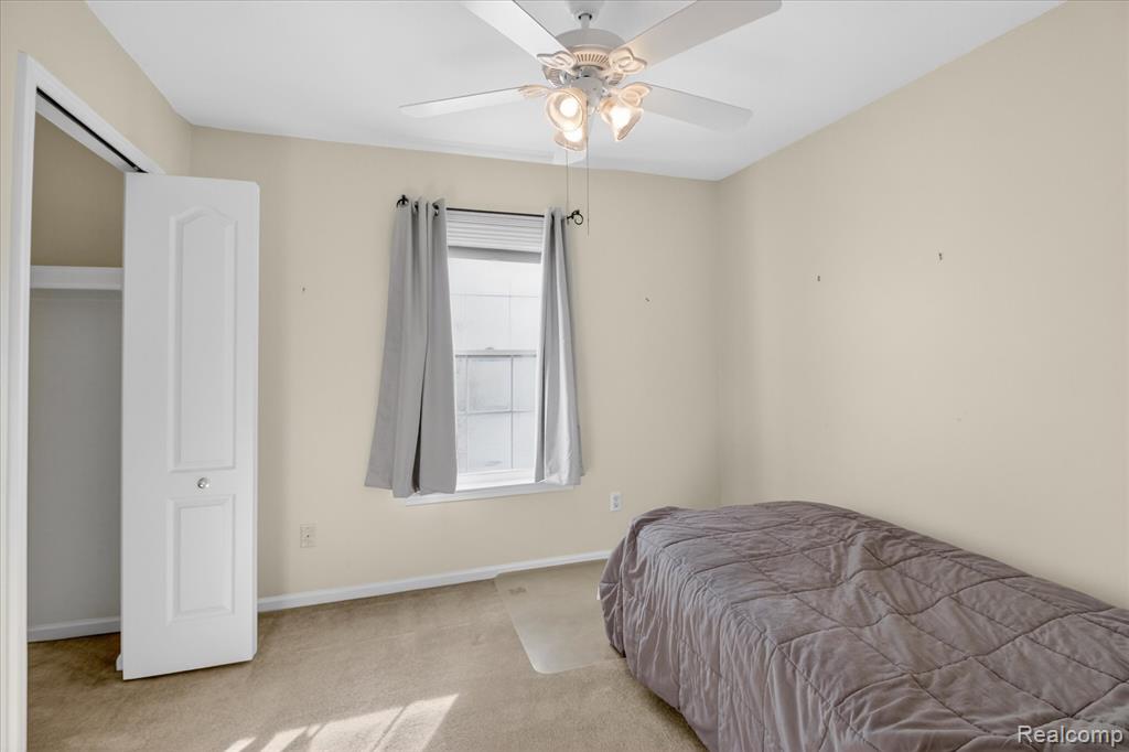 606 Shady Maple Drive, Wixom, MI 48393 — Photo 28
