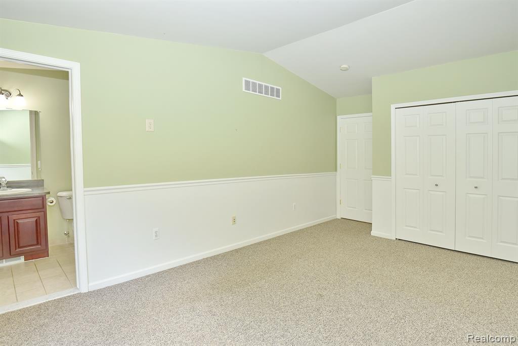 751 PAINT CREEK Drive, Troy, MI 48085 — Photo 22