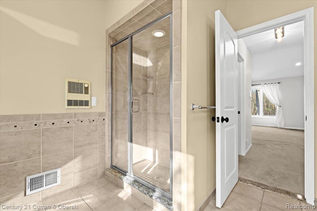 47033 ELMSMERE Drive, Northville, MI 48167 — Photo 18