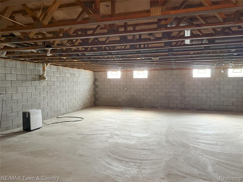 5070 W Farrand Road, Clio, MI 48420 — Photo 23
