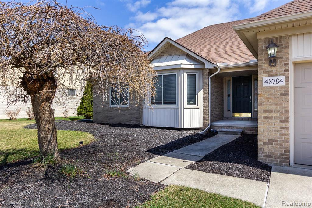 48784 BELLTOWER Drive, Macomb, MI 48044 — Photo 4