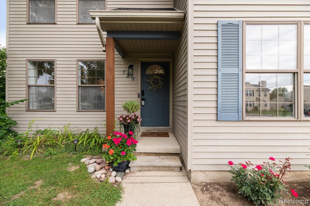 729 Cricket Crossing, Pinckney, MI 48169 — Photo 3