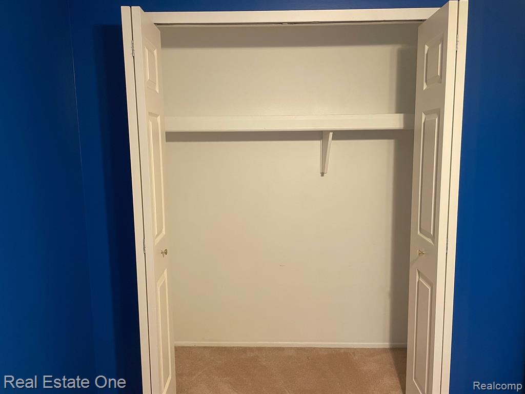 7482 ADMIRALTY Drive, Canton, MI 48187 — Photo 20