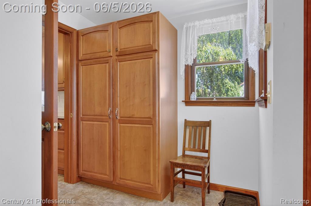 28745 Avondale Street, Inkster, MI 48141 — Photo 12