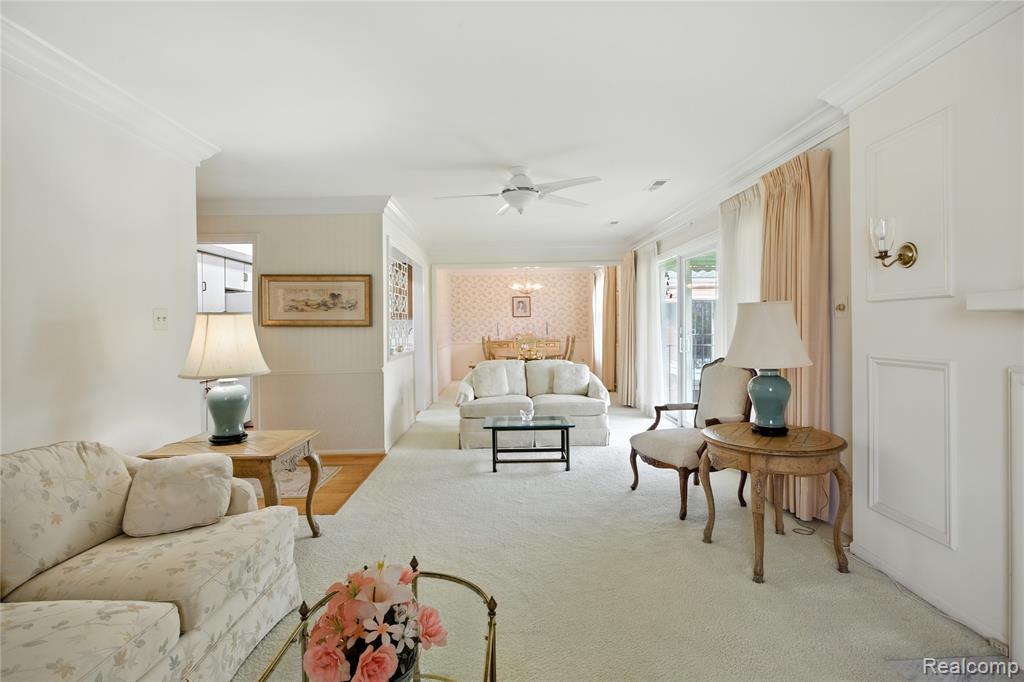 19710 W 13 Mile Road, 211, Beverly Hills, MI 48025 — Photo 10