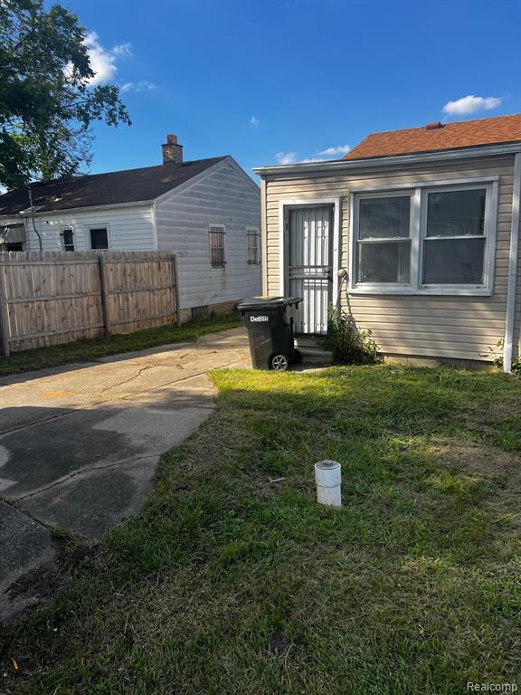 16813 Tireman Street, Detroit, MI 48228