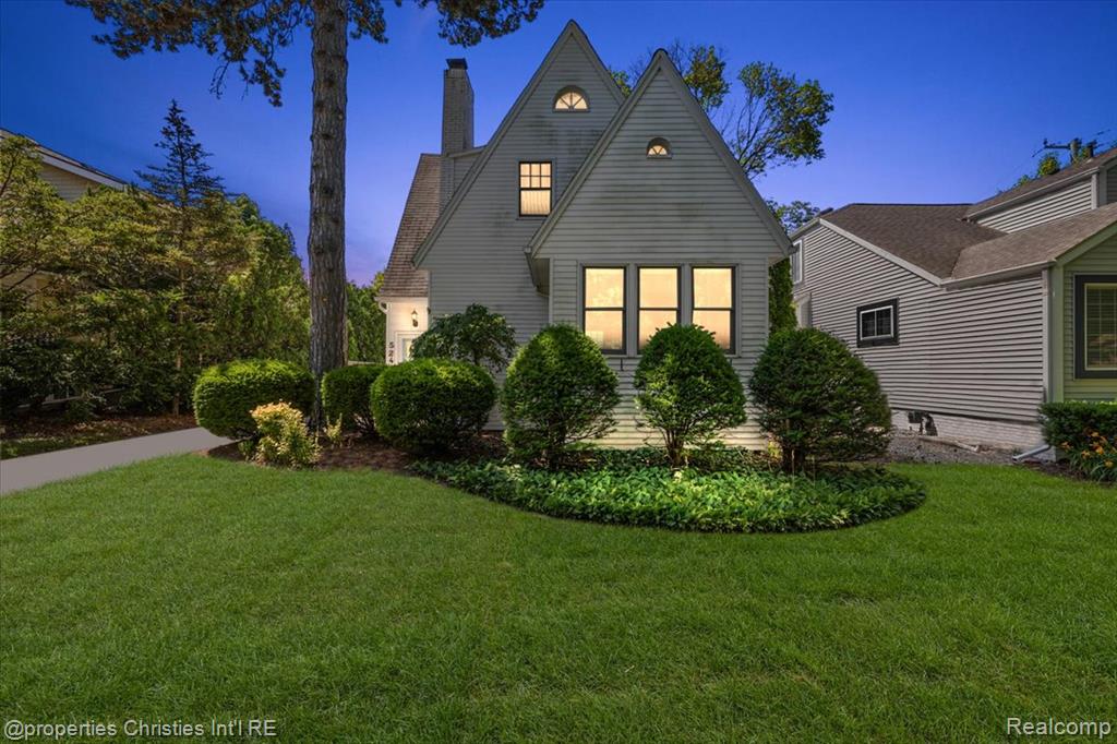 524 Oakland Avenue, Birmingham, MI 48009 — Photo 42
