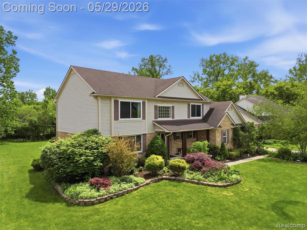 47525 River Woods Drive, Canton, MI 48188 — Photo 3