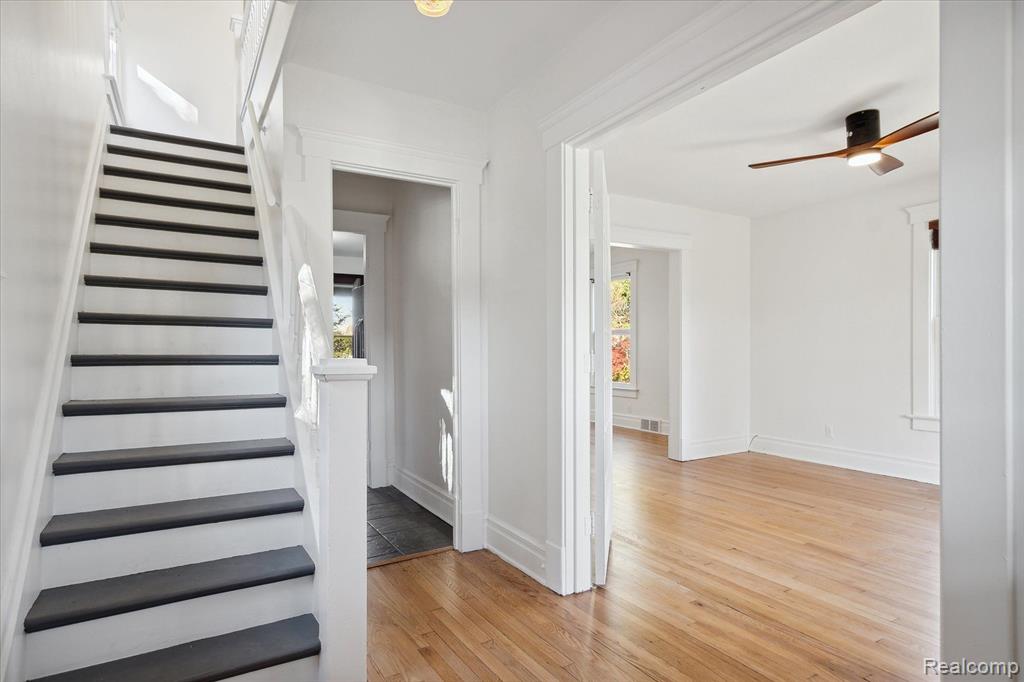618 W LIBERTY Street, Ann Arbor, MI 48103 — Photo 3