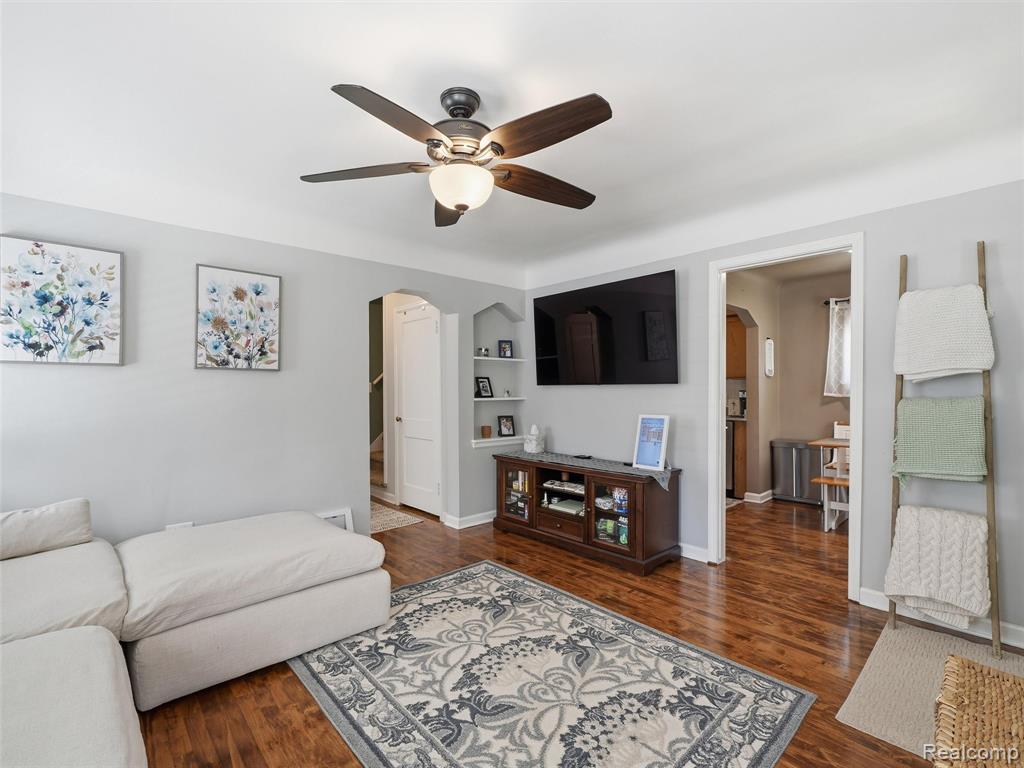 433 Dewey Street, Royal Oak, MI 48067 — Photo 4